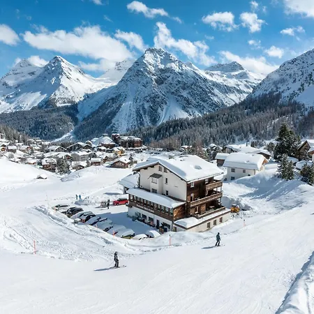 Erzhorn Ξενοδοχείο 2*