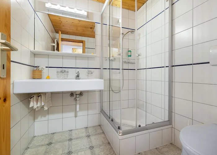 Erzhorn ホテル 2*