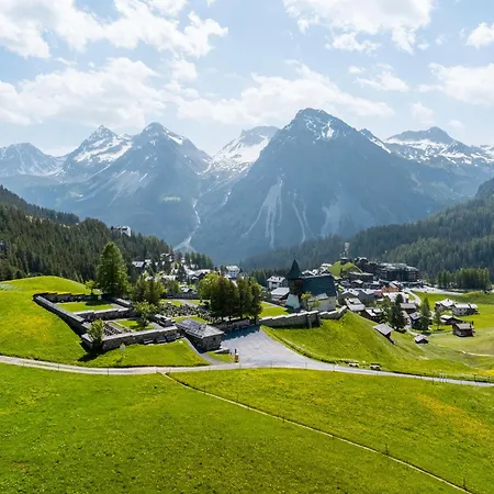 Erzhorn Отель 2*
